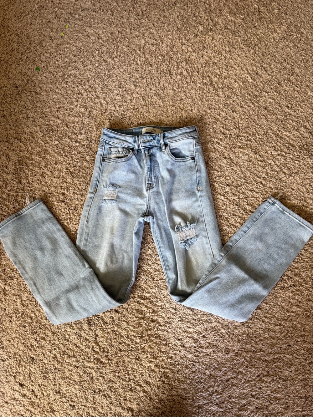 Light Wash Distressed Women's Jeans - Casual Straight Leg